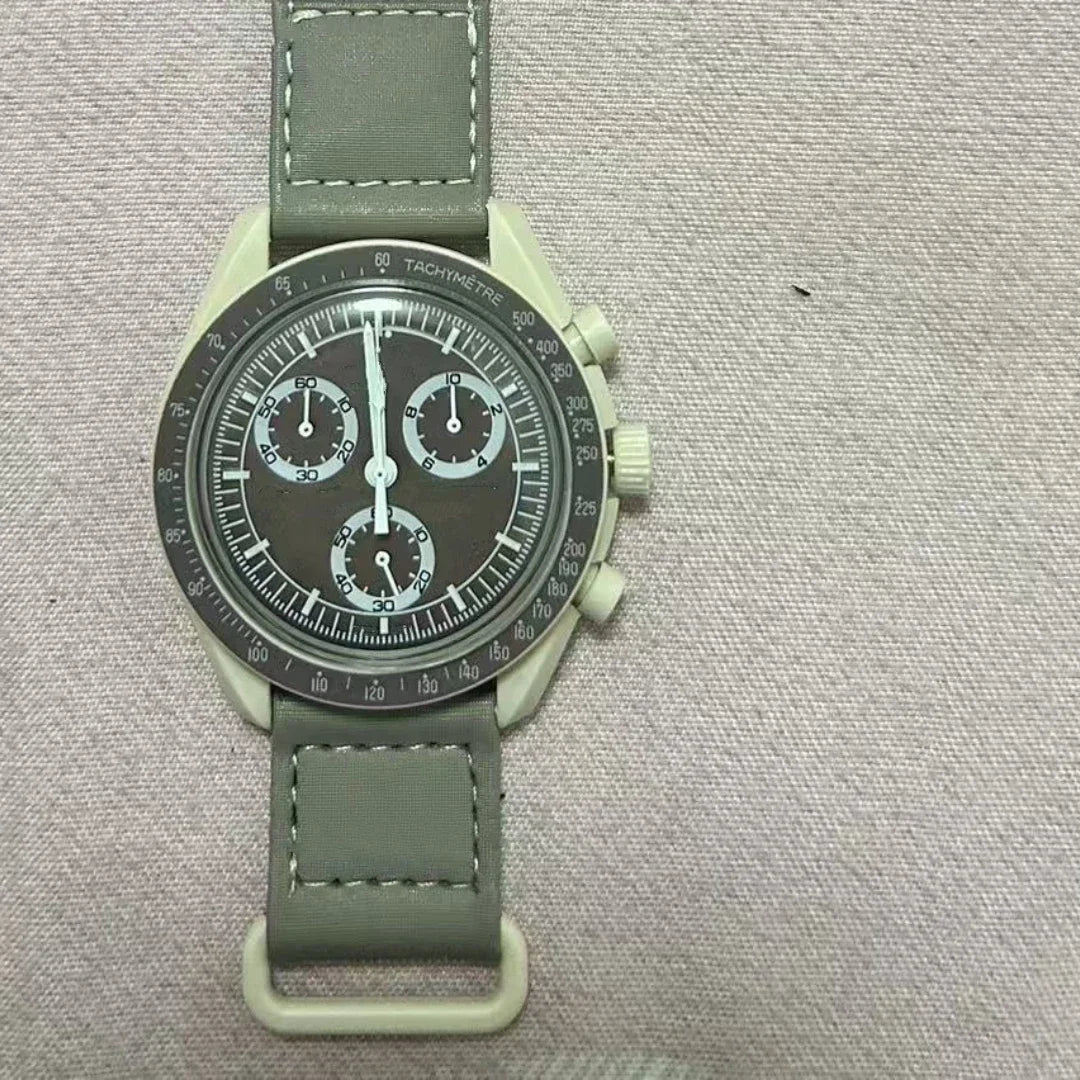 New Men's Moon Multi Functional Chronograph Mercury 6-Hand Chronograph Quartz Watch