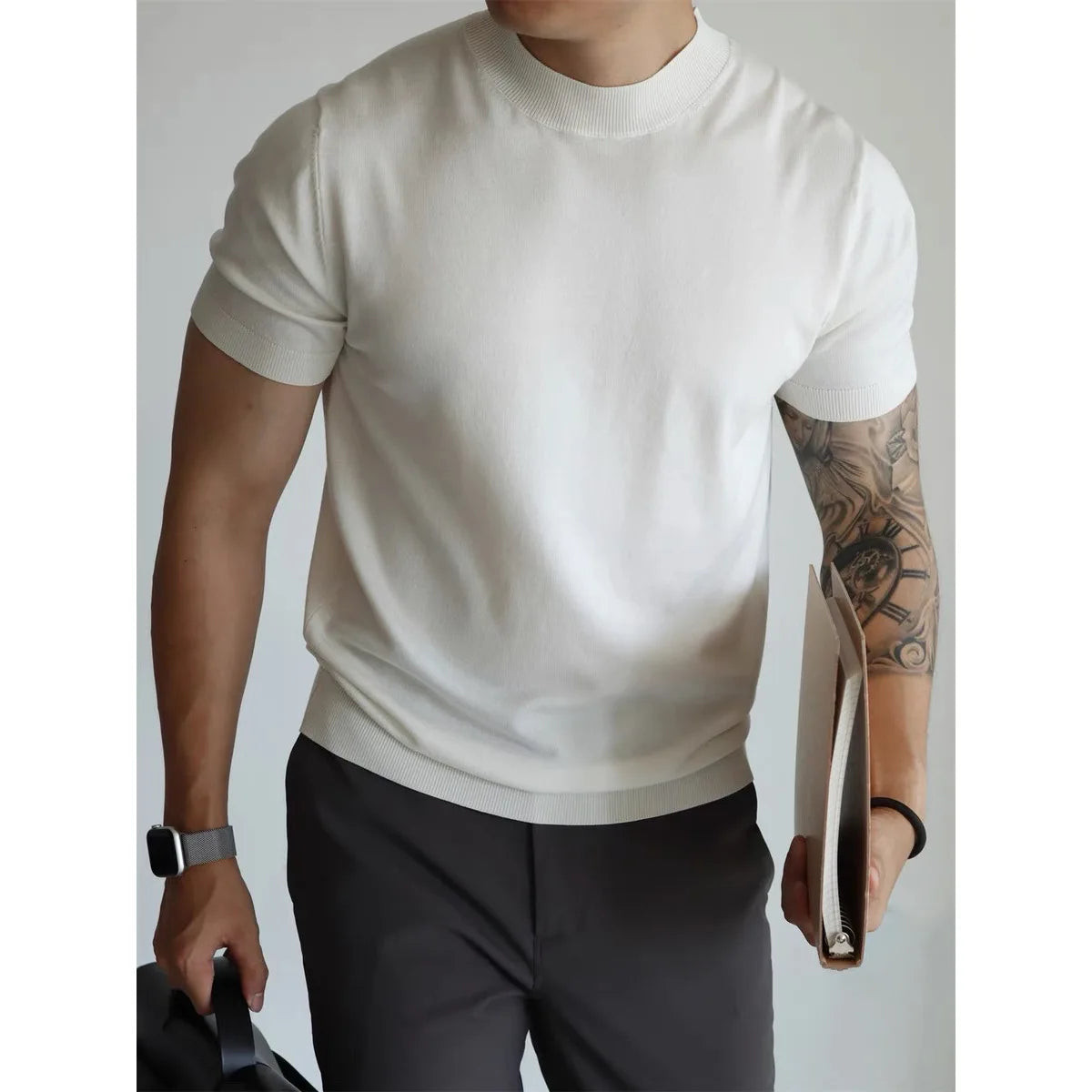 Slim-fitting Business T-shirt