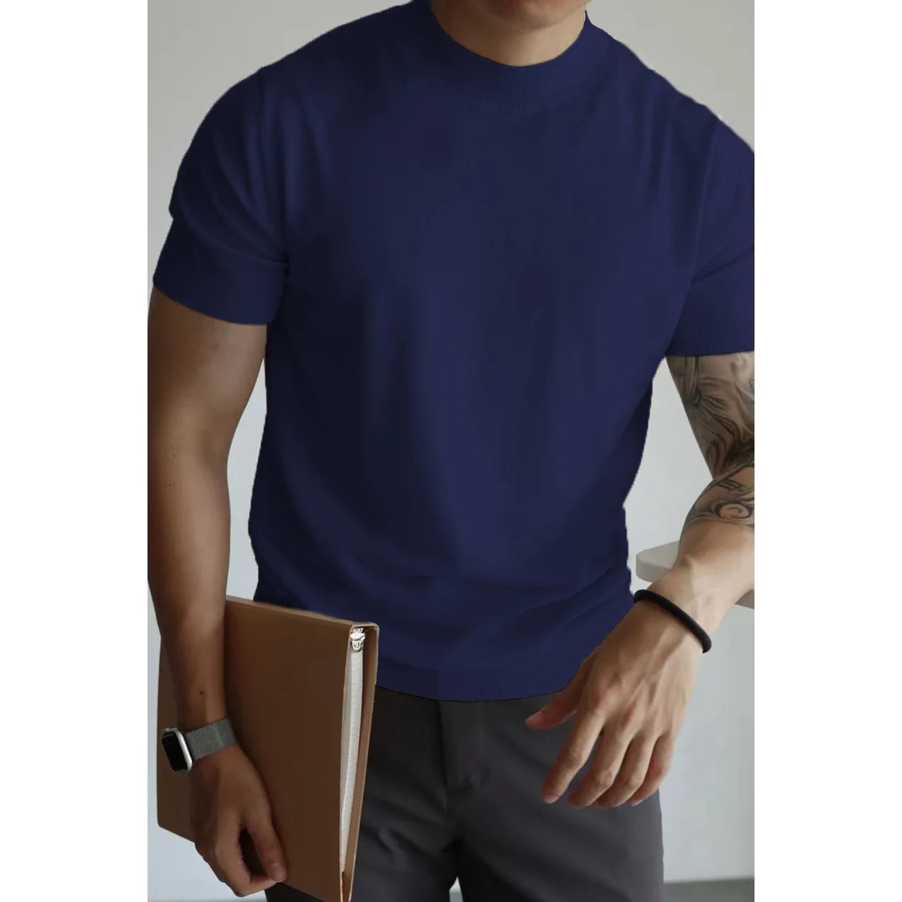 Slim-fitting Business T-shirt